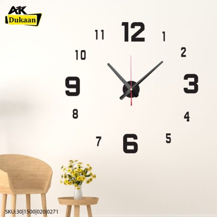 Wall Clock with Simple Digit